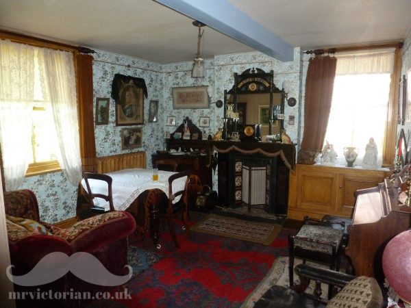 Period house restoration Fourth scheme in 2018 with replica 1890s wallpaper