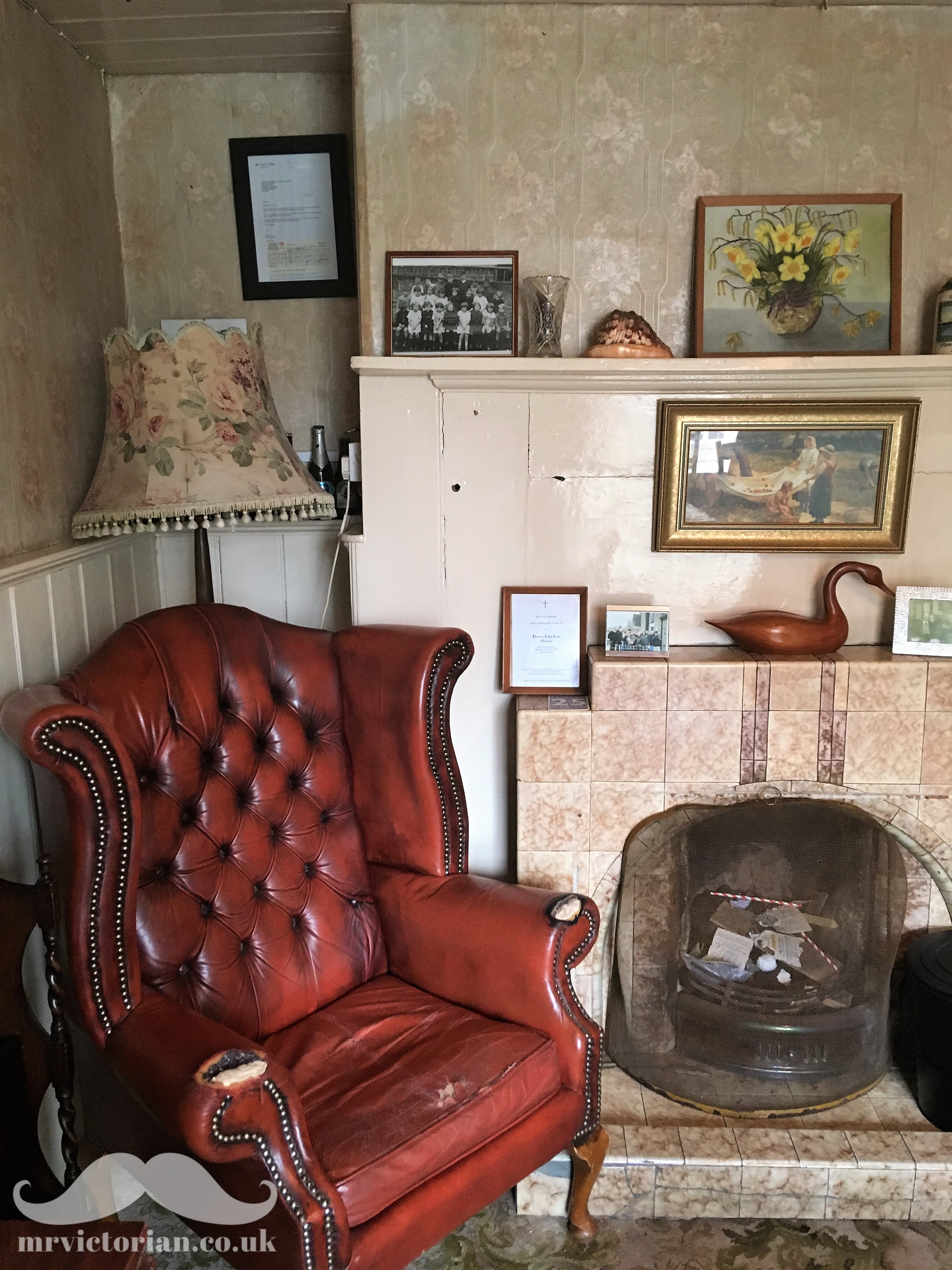 Restoring an iron fireplace – to strip or to paint? - Mr Victorian