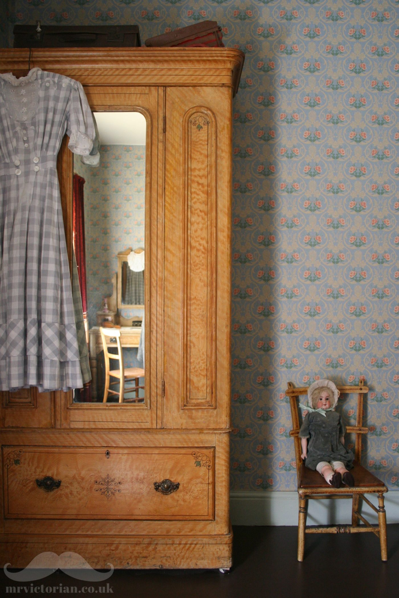Victorian bedroom wardrobe 1905 wallpaper doll Edwardian